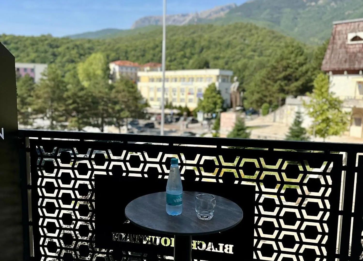 Blackmountain Hotel Bajram Curri